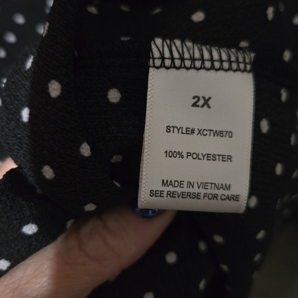 Ryan Michelle Button Down Shirt with Notched Collar and Long Sleeves - Picture 4 of 4